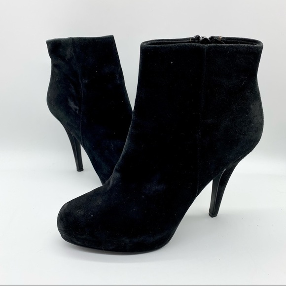 Cynthia Rowley-Black Suede Leather Round Toe Heel Mindy Bootie 37.5 / 7.5 US - Picture 2 of 8
